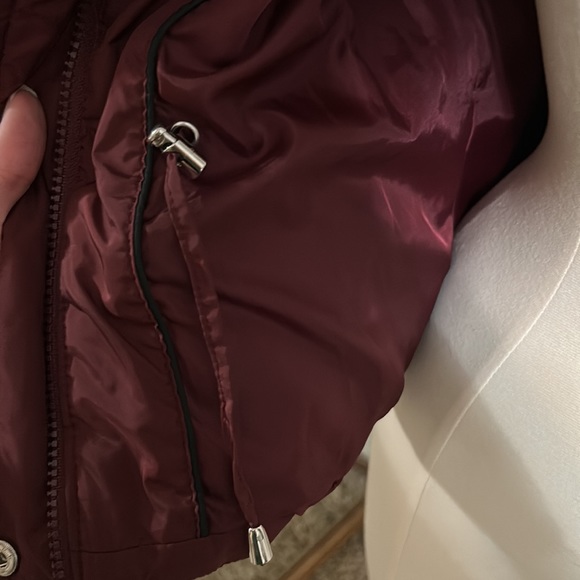 American Rag Puffer Vest - Picture 5 of 6